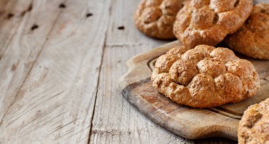 Frisella, tipik güneye İtalyan ekmeği