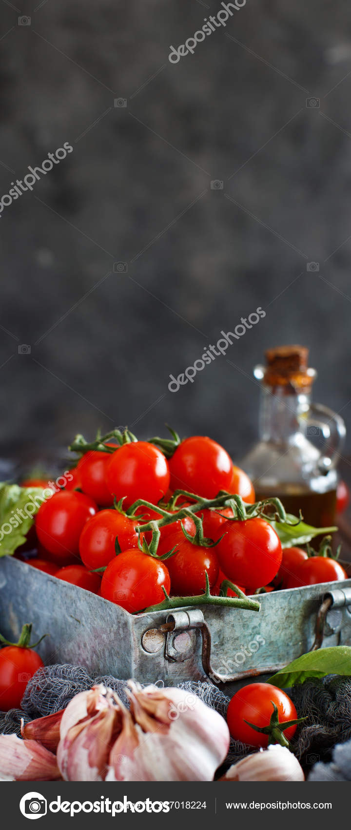 Ingredients Italian Tomato Sauce Cherry Tomatoes Garlic Basil Olive Oil