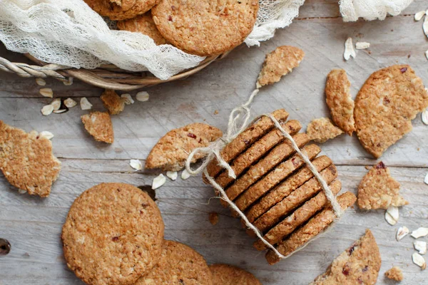 Σπιτικό Πλιγούρι Βρώμης Cookies Θέα Πάνω Ένα Ξύλινο Τραπέζι — Φωτογραφία Αρχείου