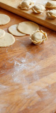 Hazırlanması, mantı, mantı, Köfte kıyma ile yakın çekim