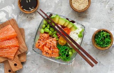 Hawaiian somon poke kase