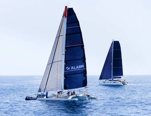 Iates à vela durante a regata Brindisi Corfu 2019 — Fotografia de Stock