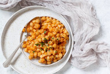 Nohut ile ditalini makarna