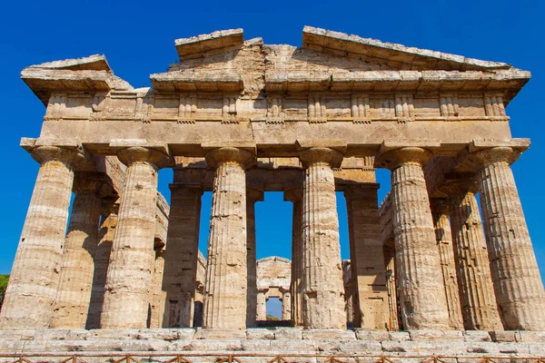 Řecký chrám Hera-Ii. Paestum, Itálie — Stock fotografie