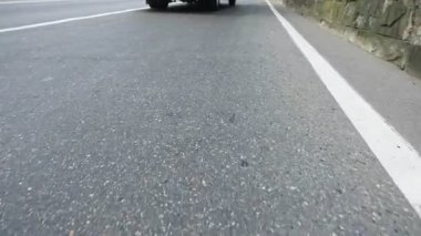 asfalt trafik, üst görünüm, karayolu üzerinde yol işaretleri