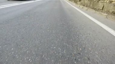 asfalt trafik, üst görünüm, karayolu üzerinde yol işaretleri