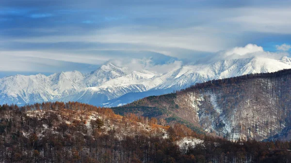 Fagaras Bergen Bedekt Met Sneeuw Late Herfst — Stockfoto