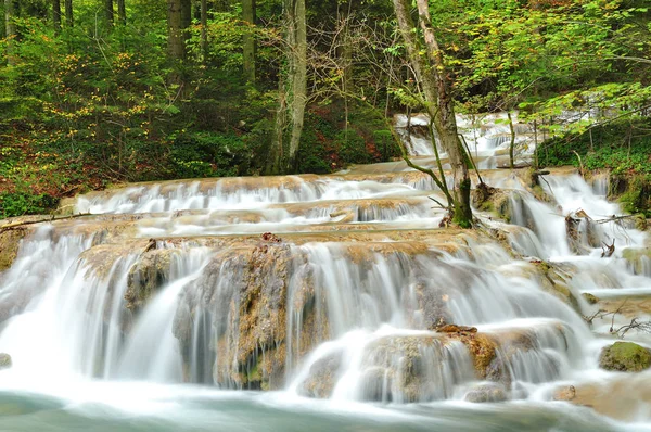 Waterfall in deep forest called Beusnita — Stock Photo, Image