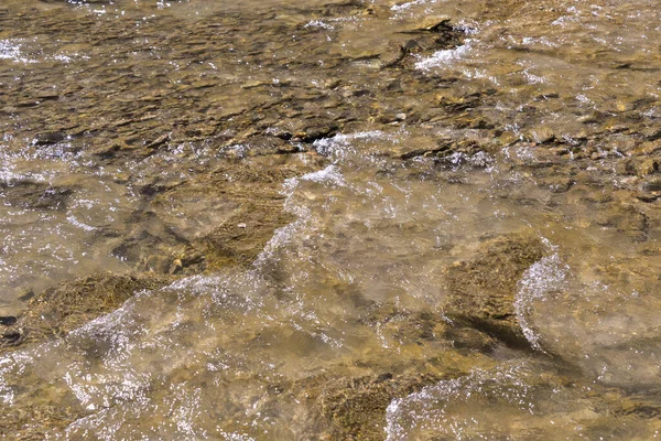 Agua Corre Largo Del Río Brilla Sol Tarde Otoño — Foto de Stock