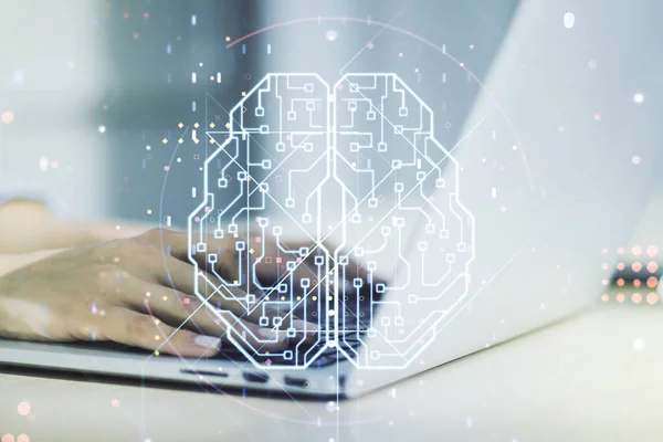 Kreativ artificiell intelligens koncept med mänskliga hjärnan skiss och händer skriva på dator tangentbord på bakgrunden. Dubbel exponering — Stockfoto