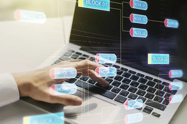 Exposición múltiple del boceto de codificación gráfica abstracta con las manos escribiendo en el teclado de la computadora en el fondo, big data y concepto de red —  Fotos de Stock