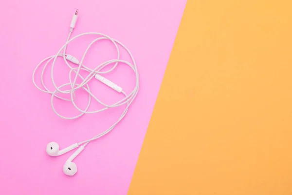 Top View White Tangle Earphone Pink Background Copy Space Text — Stock Photo, Image