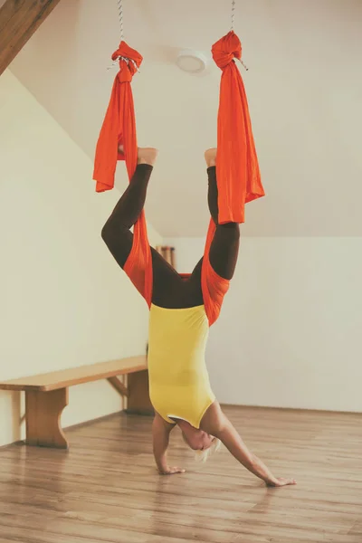 Woman Doing Aerial Yoga Fitness Studio Image Intentionally Toned — Stock Photo, Image