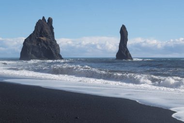 İzlanda'daki Reynisfjara Beach görüntü.