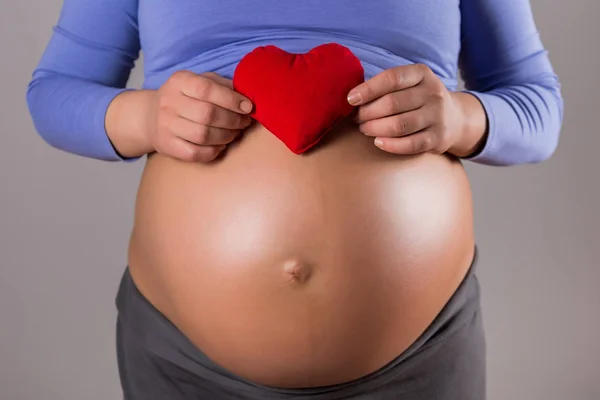 Immagine Primo Piano Dello Stomaco Della Donna Incinta Che Tiene — Foto Stock