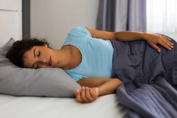 Beautiful Woman Pajamas Enjoys Sleeping Bedroom — Stock Photo, Image