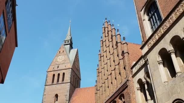 Oude markt kerk in Hannover Duitsland — Stockvideo