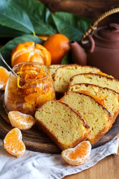 Torta Arancia Glassata Con Guarnizione Marmellata Mandarini Limone Fotografia Stock