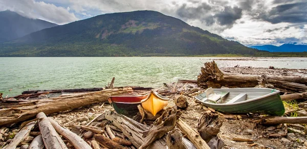 En Lillooet Lake en Pemberton British Columbia Canada — Foto de Stock