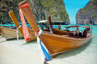 Uzun kuyruk tekne Maya Bay, Ko Phi Phi Adası Tayland