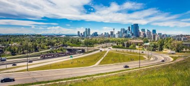 Kanada 'da Calgary Alberta' nın silüeti