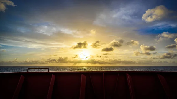 Oceaan Zonsondergang Vangen Van Navigatiebrug Van Ruwe Olie Tank — Stockfoto