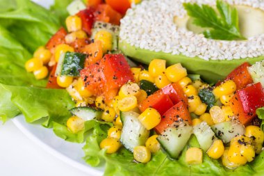 Salata ile görüntü.