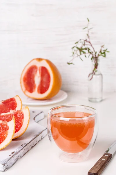 Afbeelding met grapefruitsap. — Stockfoto