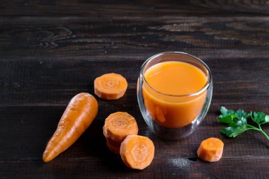 Havuç suyu ile görüntü.