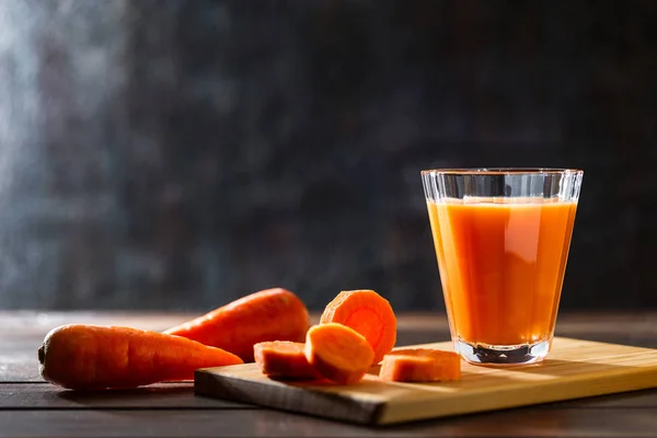 Изображение с морковным соком . — стоковое фото