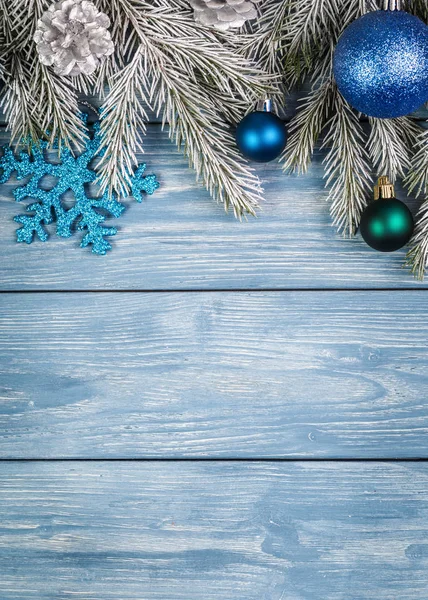 Noel süslemeleri ile resim.