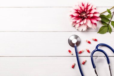 Stetoskoplu görüntü.