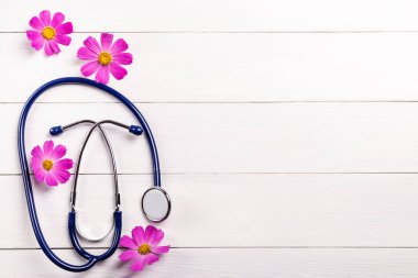 Stetoskoplu görüntü.