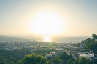 Gün batımında chania şehir ve deniz arka plan havadan görünümü. Girit adası, Yunanistan 