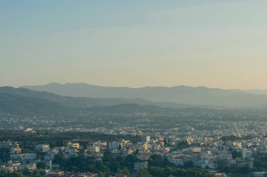 Gün batımında chania şehir ve deniz arka plan havadan görünümü. Girit adası, Yunanistan 