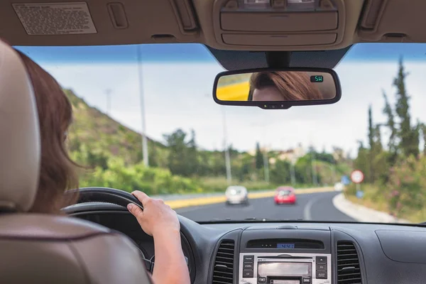 Ragazza Sta Guidando Sulla Strada Tenerife Isole Canarie Vista Dal — Foto Stock