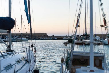 Heraklion, Yunanistan - 3 Temmuz 2018: Heraklion şehrindeki Koules Kalesi 'ne (Heraklion Venedik Şatosu) bakın