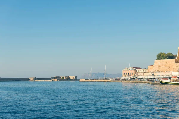 Creta Grecia Diciembre 2018 Paisaje Colorida Calle Mediterránea Antiguo Puerto — Foto de Stock