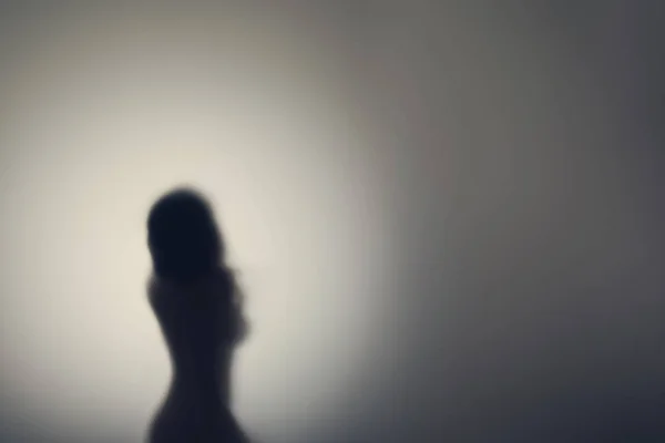 Silhouette Corps Femme Nue Derrière Une Porte Vitrée Concept — Photo