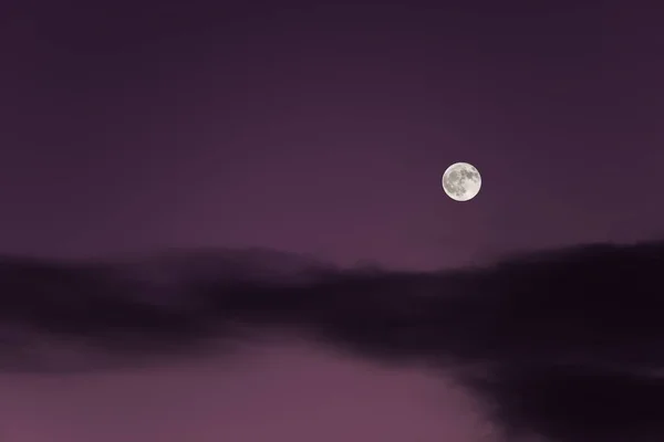 Énorme Pleine Lune Sur Ciel Nocturne — Photo