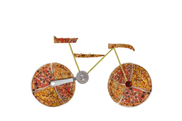 Imagem Criativa Bicicleta Rodoviária Feita Pizza Internacional Legumes Fundo Entrega — Fotografia de Stock