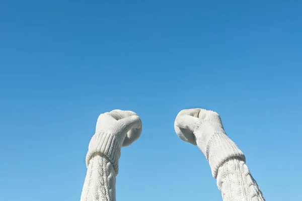 Gesture Hands Winter Mittens Concept — Stock Photo, Image