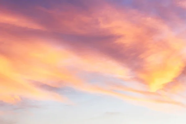 Cielo Nei Colori Rosa Blu Effetto Luce Pastello Colorato Nuvola — Foto Stock