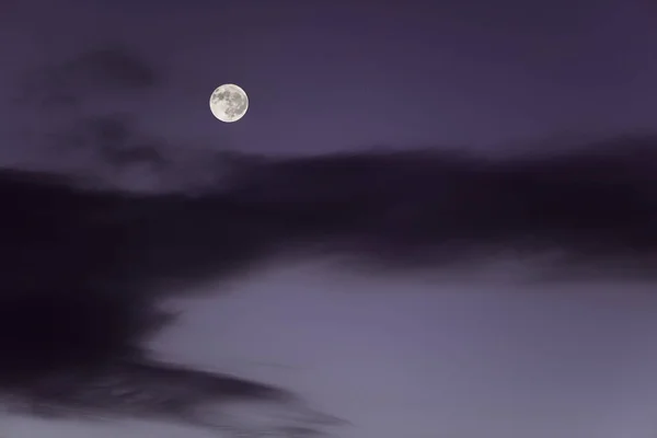 Huge Full Moon Night Sky — Stock Photo, Image