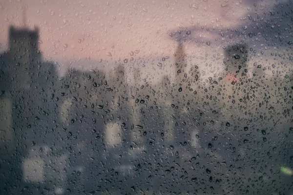 Wassertropfen Auf Dem Glas Auf Dem Hintergrund Nahaufnahme — Stockfoto