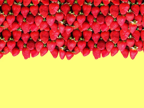 Lot Ripe Strawberries Space Text Yellow Background Concept Healthy Food — Stock Photo, Image