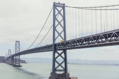 Çok güzel bir köprü görünümü 