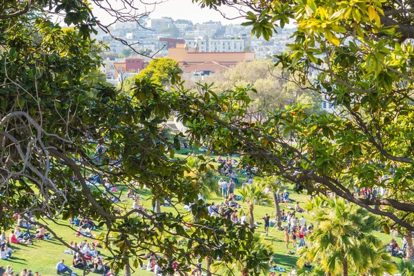 San Francisco Mayo 2018 Visitantes Parque Dolores Fondo San Francisco — Foto de Stock