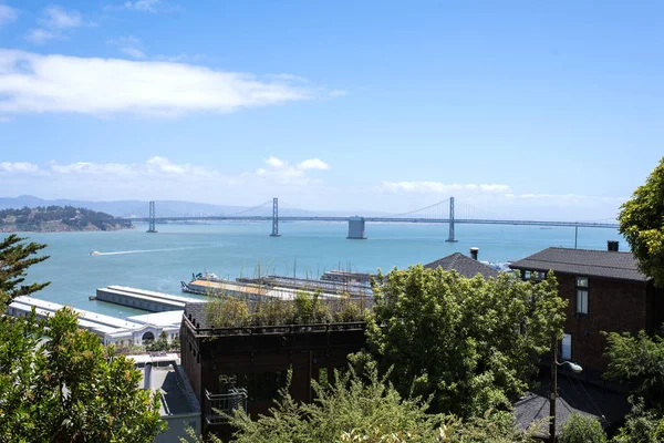 Edifícios Colina Russa Com Baía Ponte San Francisco Eua Califórnia — Fotografia de Stock