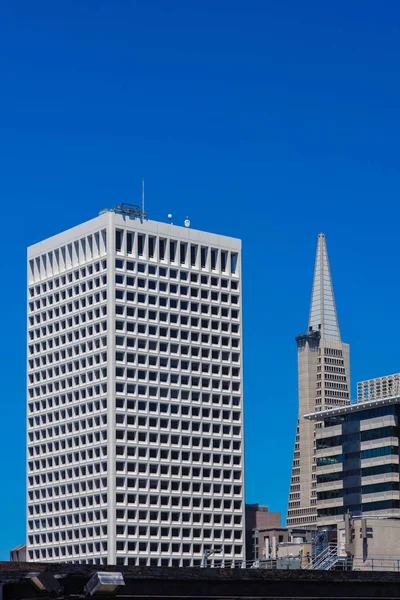 San Francisco Centru Města Typickou Budovou Mrakodrapy Slunečného Dne Kalifornie — Stock fotografie